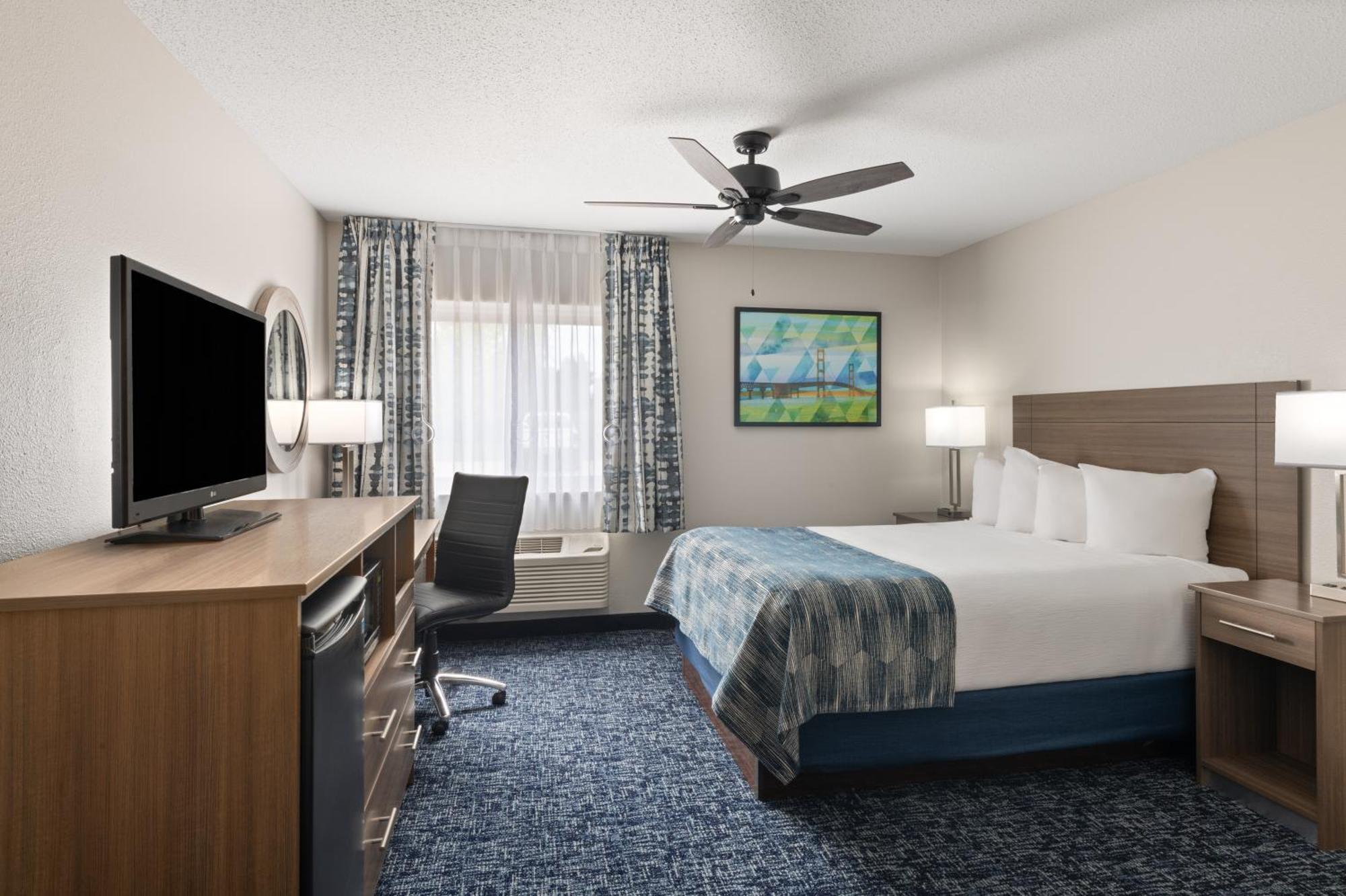 Baymont By Wyndham Mt. Pleasant Hotell Mount Pleasant Rom bilde