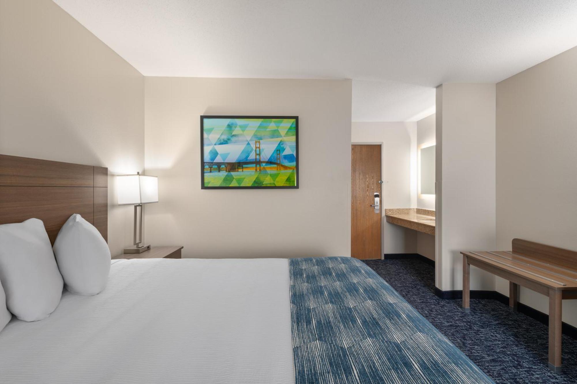 Baymont By Wyndham Mt. Pleasant Hotell Mount Pleasant Rom bilde